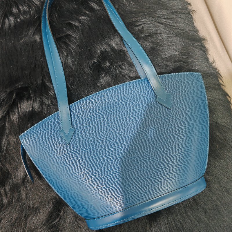 LV Saint Jacques 藍色 EPI水波紋 牛皮 長肩帶-1