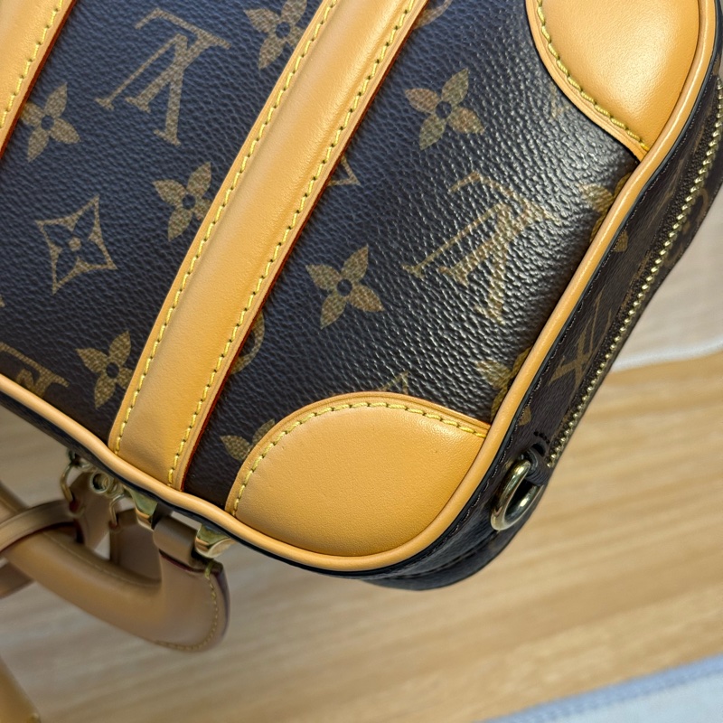 (香港購證全配)Lv Valisette BB 兩用手提斜背包-11