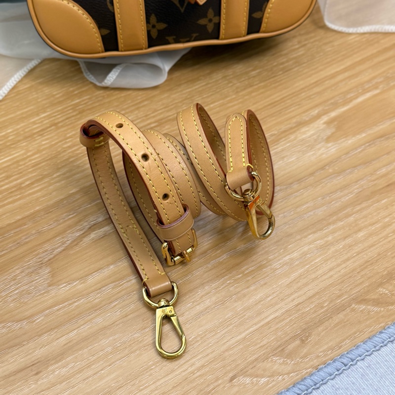 (香港購證全配)Lv Valisette BB 兩用手提斜背包-20