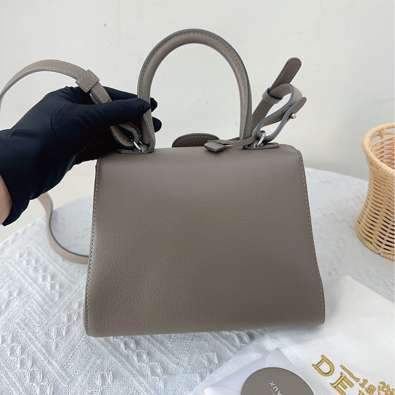 DELVAUX德爾沃 經典款Brilliant迷你手提包 漸變灰銀扣 約20*16*11.5 牛皮款超耐用  附件：鏡子 防塵袋。-1