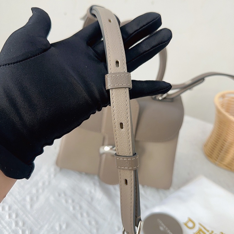 DELVAUX德爾沃 經典款Brilliant迷你手提包 漸變灰銀扣 約20*16*11.5 牛皮款超耐用  附件：鏡子 防塵袋。-8