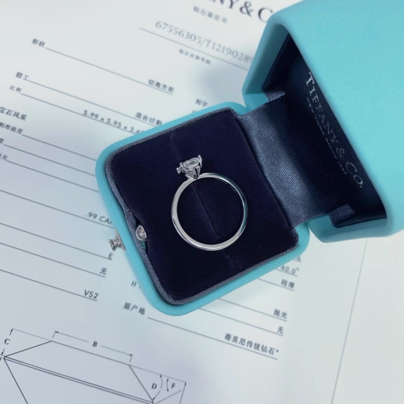 Tiffany蒂芙尼true切角方鑽戒 0.99克拉，E色  VS2淨度  3EX切工-1