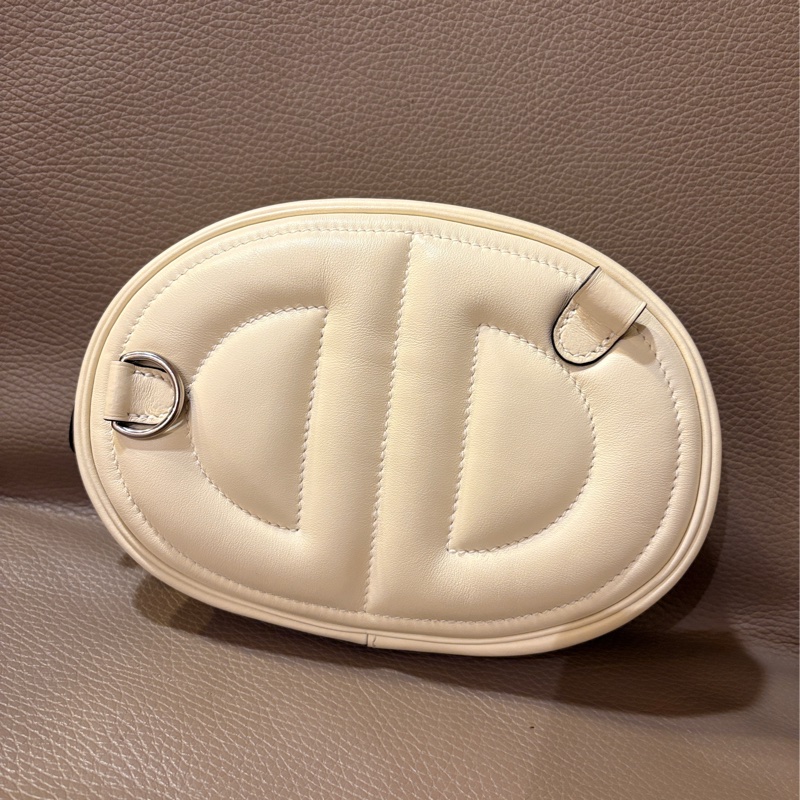 In the loop 豬鼻腰包-1