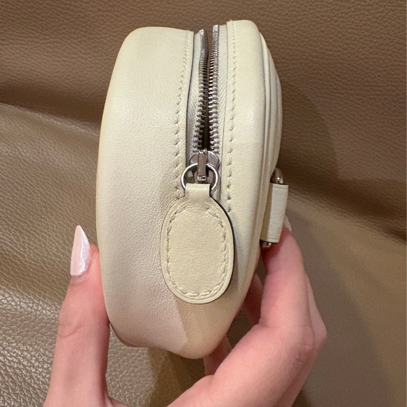 In the loop 豬鼻腰包-2