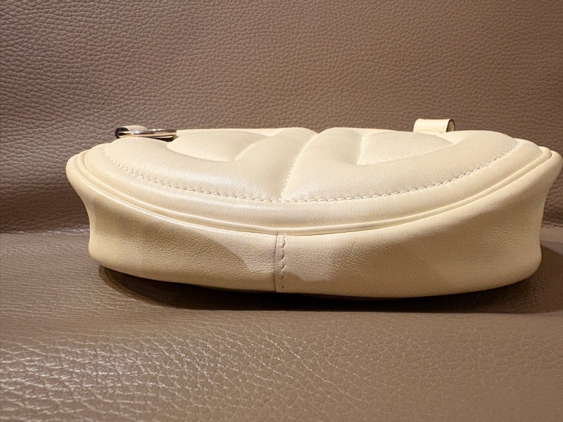 In the loop 豬鼻腰包-3