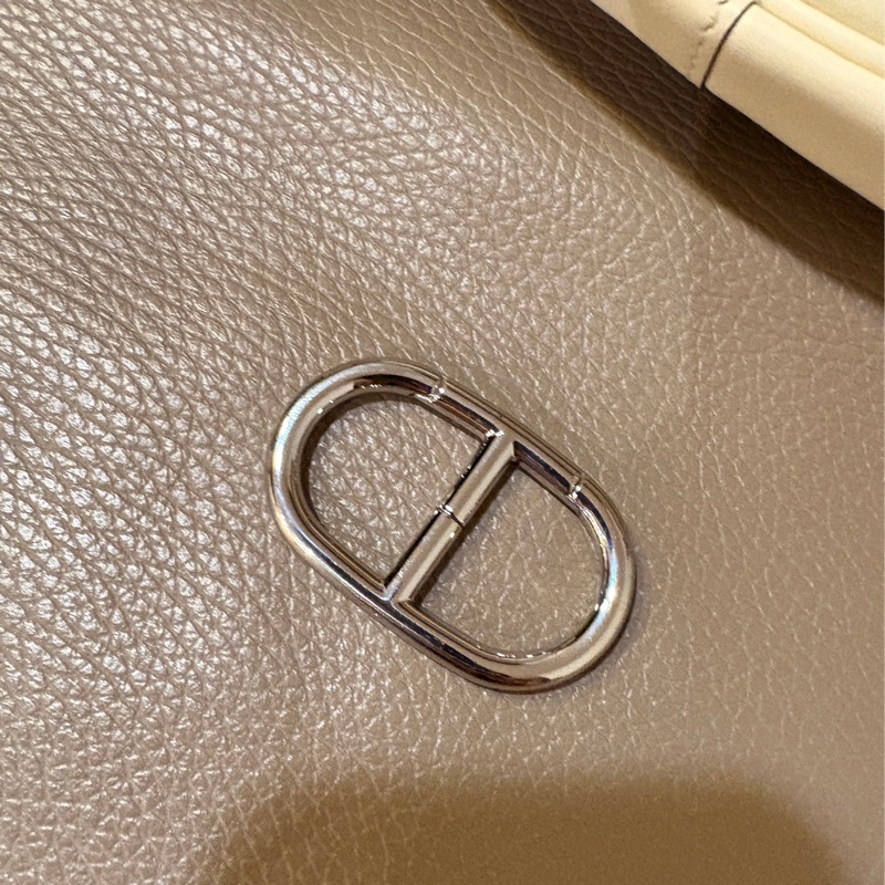 In the loop 豬鼻腰包-5