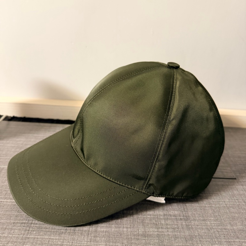 PRADA 男裝大碼帽-1