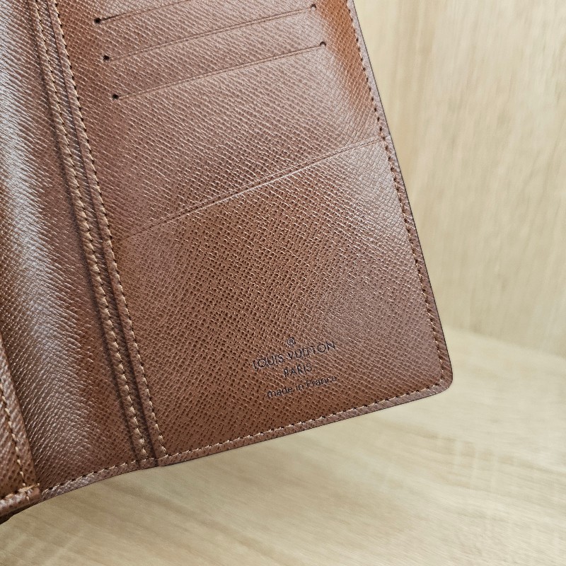 [經典款過年出清❣️] LV老花金釦對開長夾-5