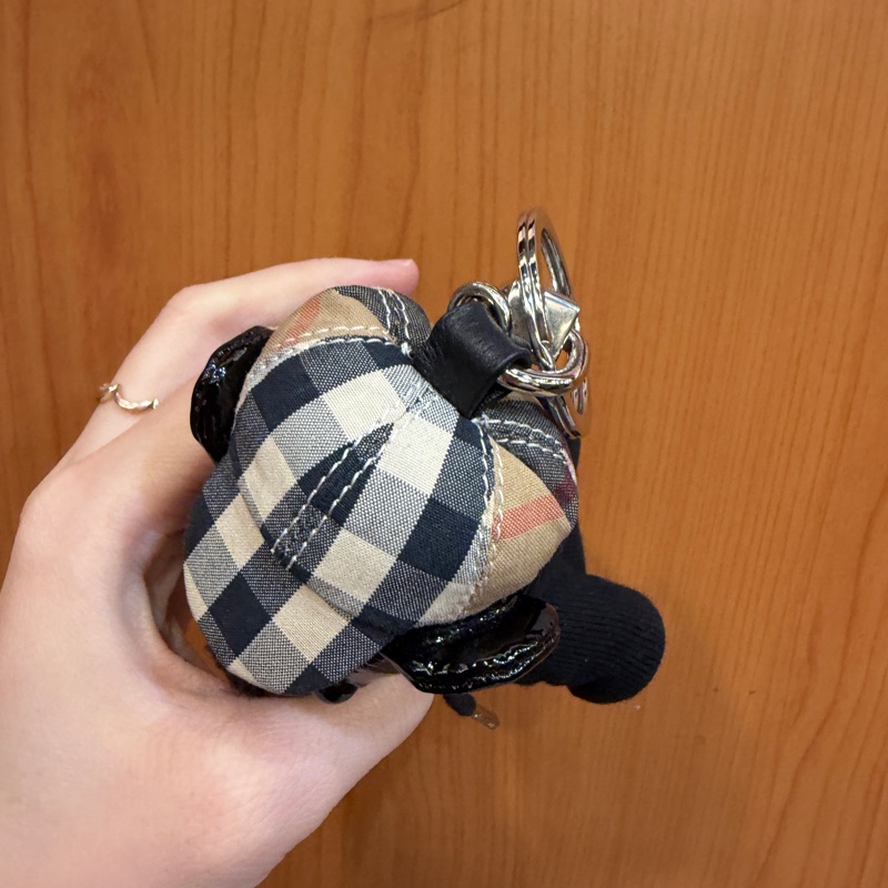 Burberry 黑漆皮經典格紋帽泰迪熊鑰匙圈吊飾-6