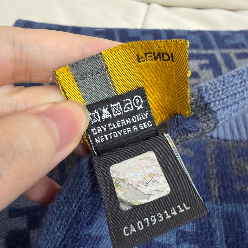 Fendi 芬迪 zucca 圍巾 頸巾 雙面 日本中古-10