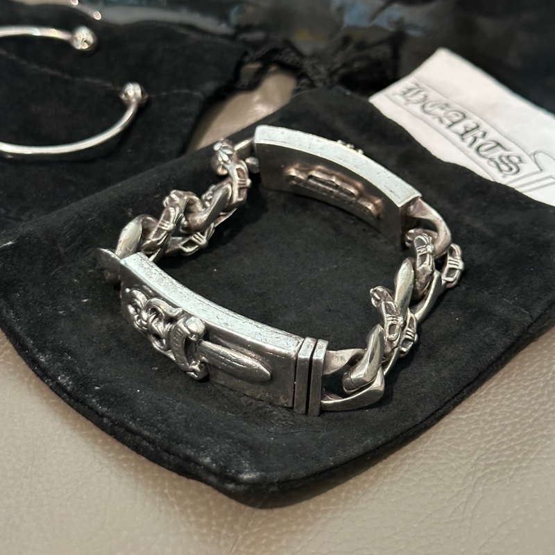 克羅心 chrome hearts 雙ID 手鍊 匕首 十字架 經典款 半花 double I’d-2