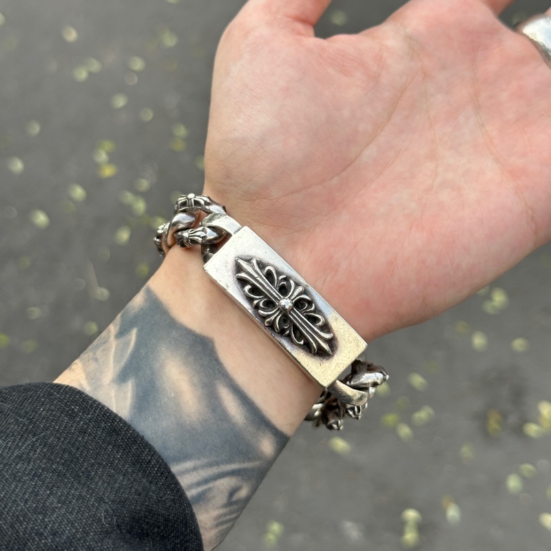 克羅心 chrome hearts 雙ID 手鍊 匕首 十字架 經典款 半花 double I’d-1