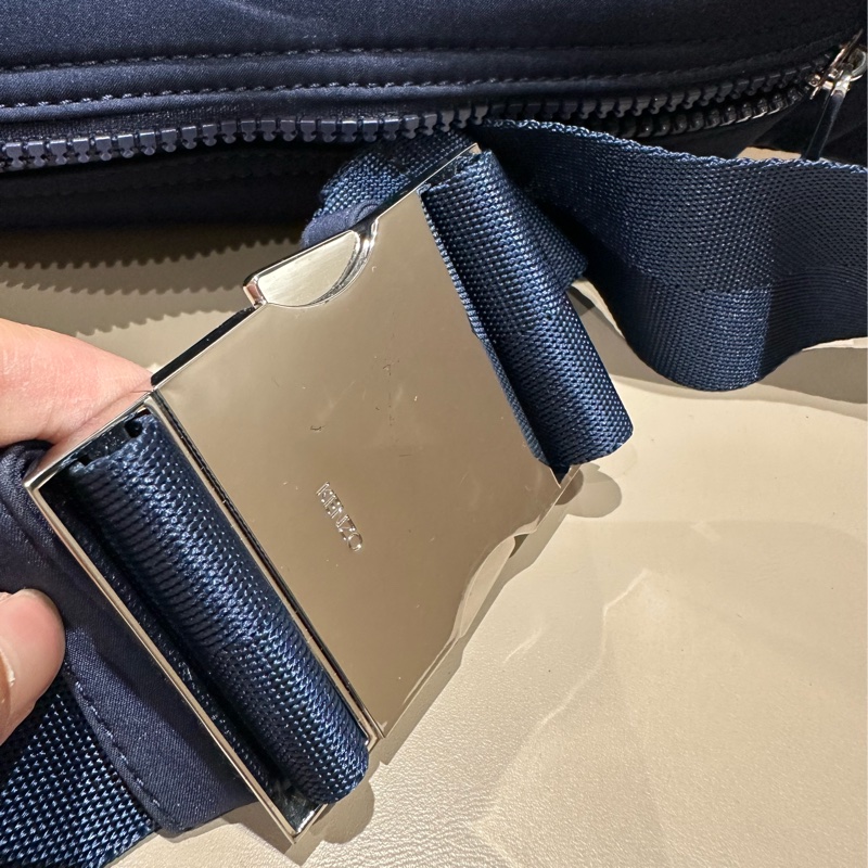 KENZO休閒隨身包-11