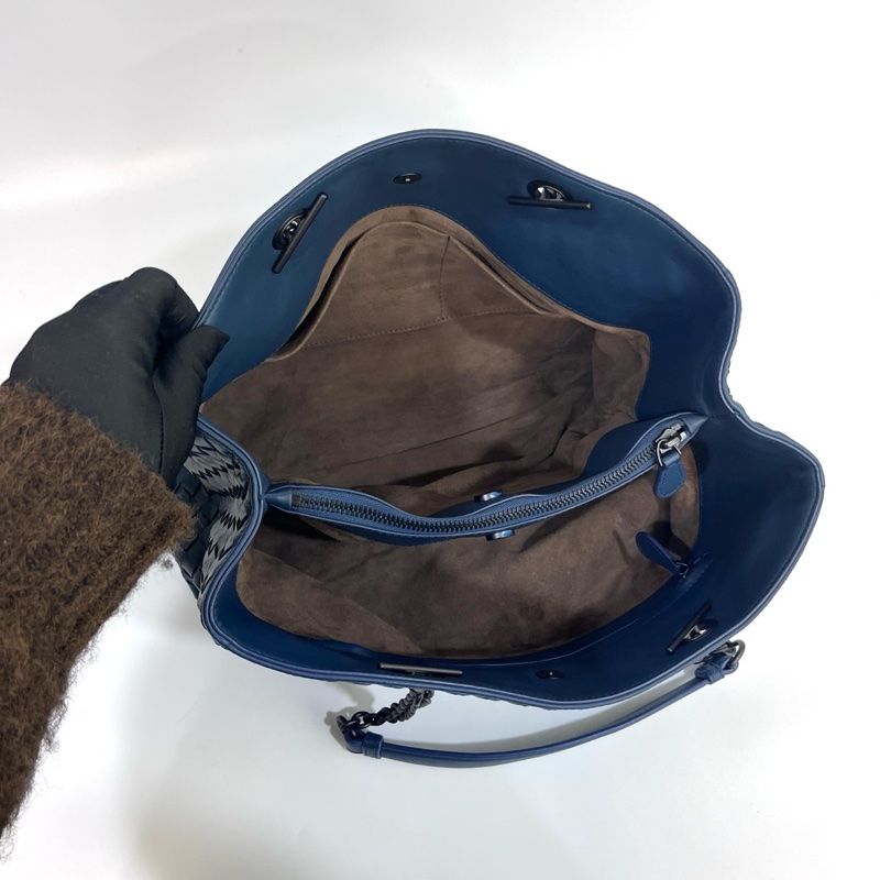 💙 葆蝶家BV藍色編織Nappa小羊皮 Intrecciato鏈條托特包-8