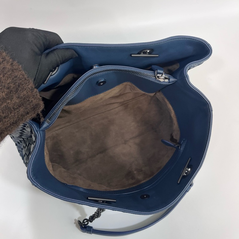 💙 葆蝶家BV藍色編織Nappa小羊皮 Intrecciato鏈條托特包-9