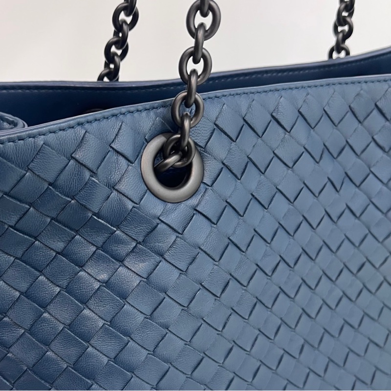 💙 葆蝶家BV藍色編織Nappa小羊皮 Intrecciato鏈條托特包-17