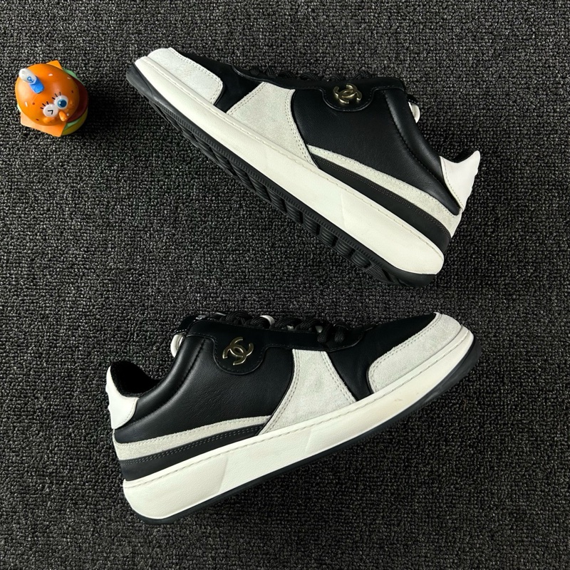 98新Chanel香奈兒23P黑白休閒鞋 尺碼：36.5-3