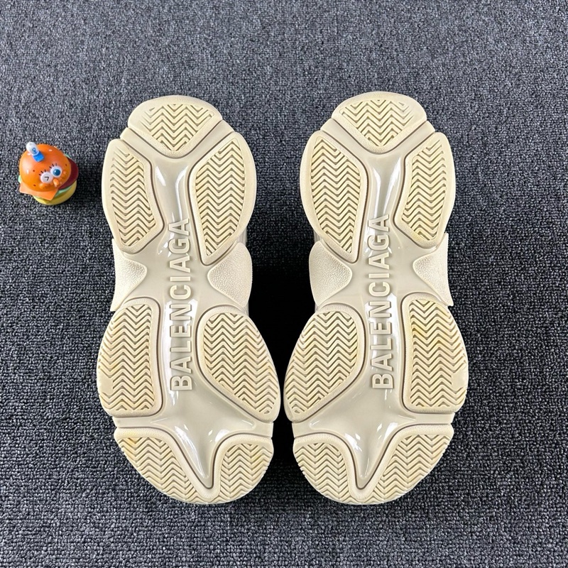 98新巴黎世家灰色Triples老爹鞋 尺碼:38 碼-7