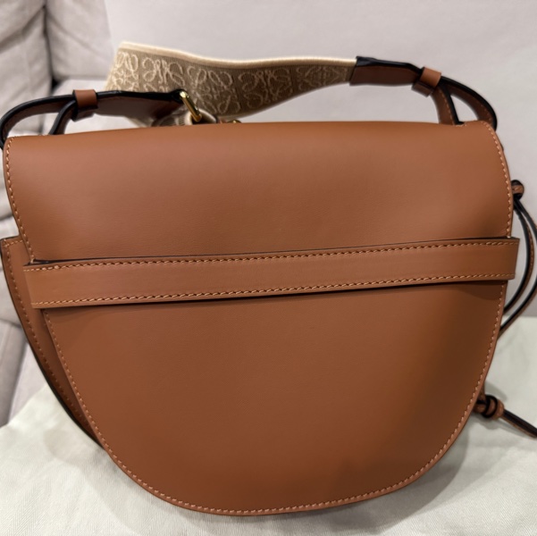 LOEWE 焦糖色 small gate-6