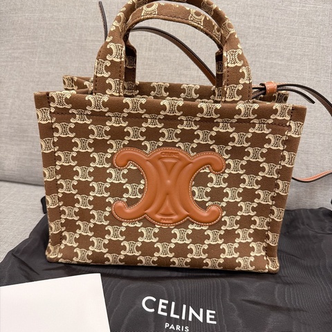 Celine 經典凱旋門托特包
