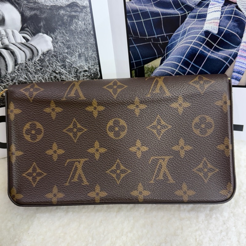 LV三合一 斜挎包-9