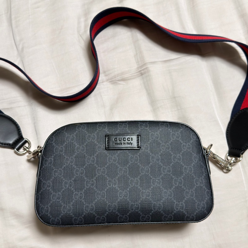 少用閒置品_大全配_台灣購證_Gucci_經典黑老花相機包_5748865RLN-2