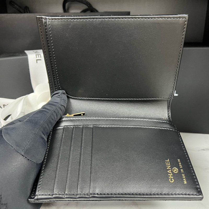 CHANEL Coco Crush 護照錢包（全新 全配）-4