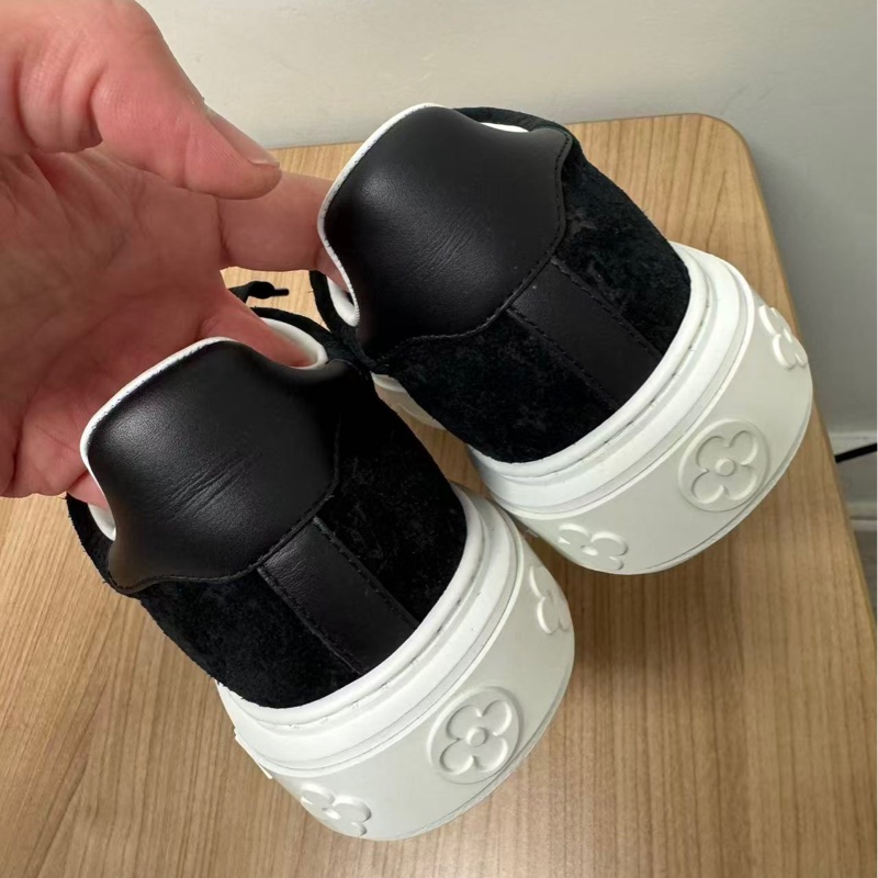 閑置未使用 lv 女款休閑鞋 36.5 碼-3