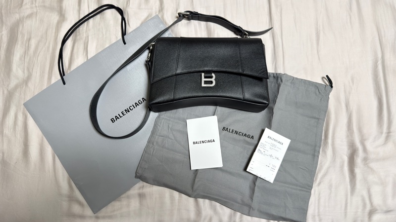 二手閒置品_台灣購證_Balenciaga_巴黎世家_男版沙漏包_24SS_Downtown 單肩包_ 7364732AABJ-1