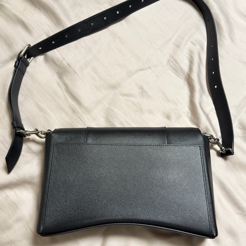 二手閒置品_台灣購證_Balenciaga_巴黎世家_男版沙漏包_24SS_Downtown 單肩包_ 7364732AABJ-2