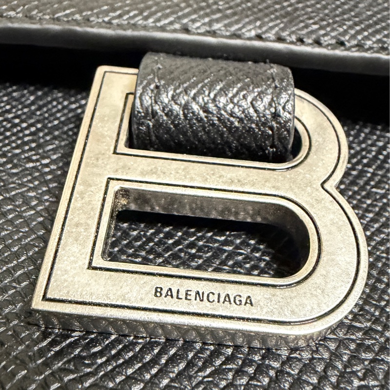 二手閒置品_台灣購證_Balenciaga_巴黎世家_男版沙漏包_24SS_Downtown 單肩包_ 7364732AABJ-17