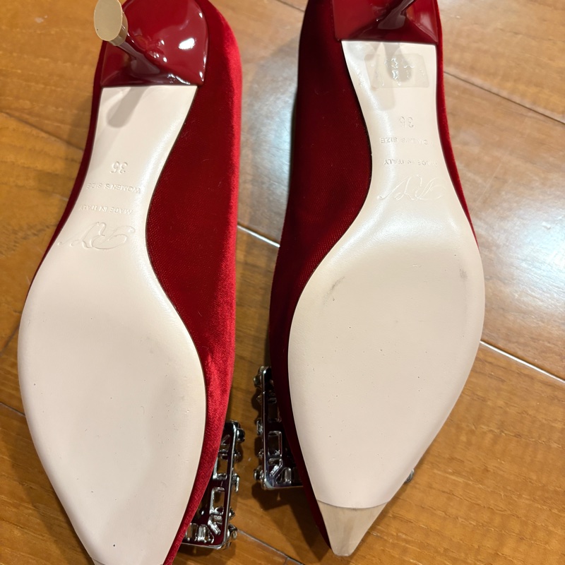 Roger Vivier紅絲絨低跟鞋(全新)-10