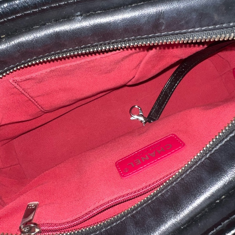 ෆ Chanel 黑色流浪 新中號-14