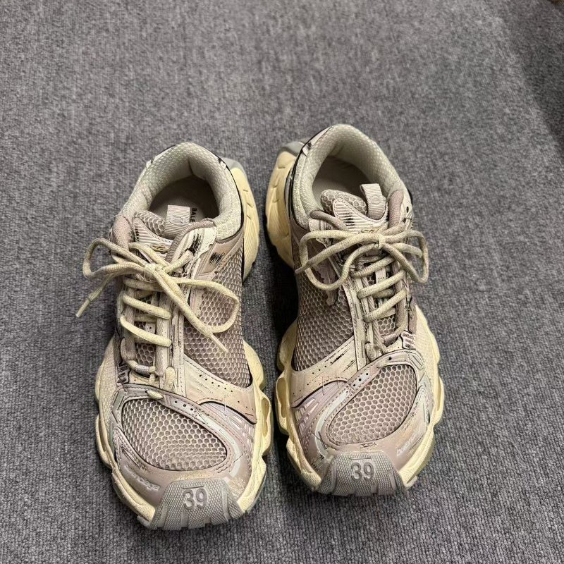 巴黎世家 Stapler 釘書機 低筒復古老爹鞋 米色 39 號-0