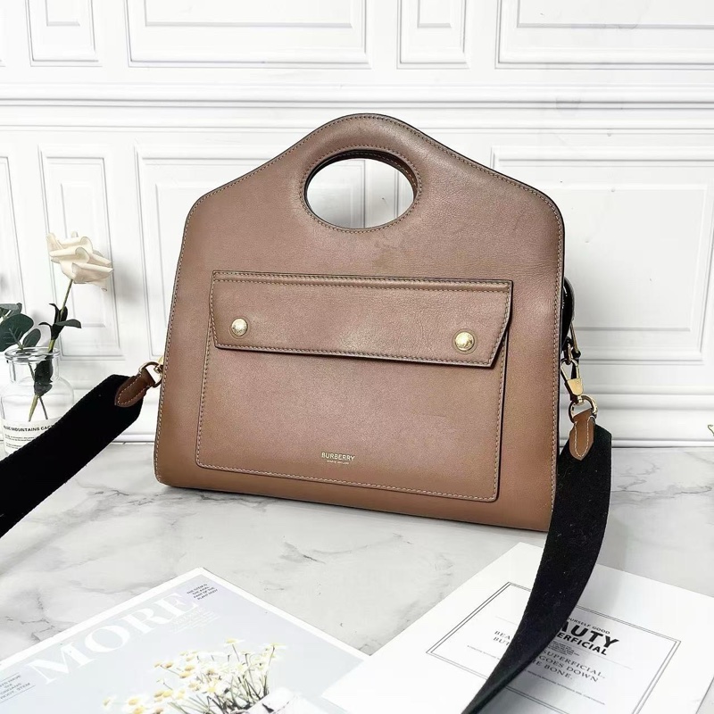 Burberry 經典焦糖色Pocket Bag口袋包全皮郵差斜背包31×12×29.5 98新配件塵袋-5