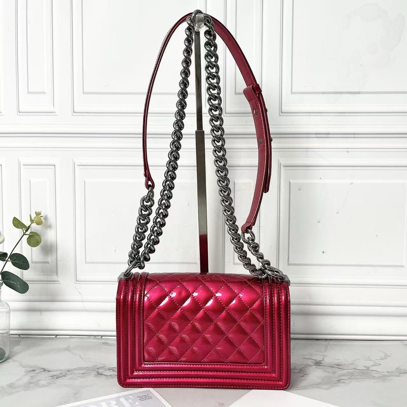 Chanel 桃紅色漆皮小號leboy肩背斜背包 12×20.5×8.5 98新配件塵袋-6