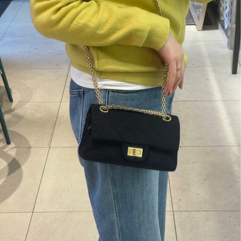 CHANEL 黑金2.55絲絨大mini肩背斜背包20*12*8 全新閒置配件盒子塵袋購證-0