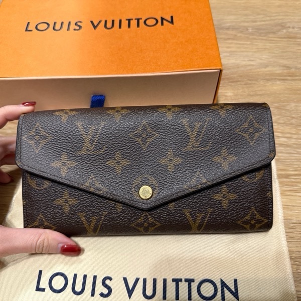 LV 經典老花長夾-16