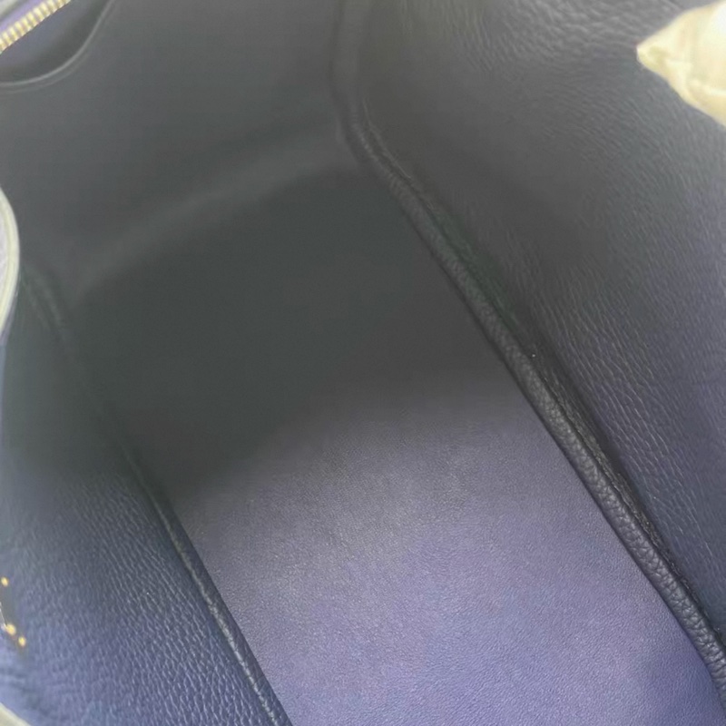 愛馬仕 Lindy26 午夜藍銀扣 tc皮 d刻-3