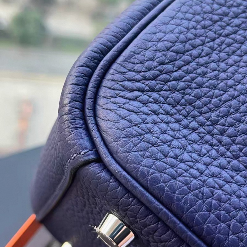 愛馬仕 Lindy26 午夜藍銀扣 tc皮 d刻-7