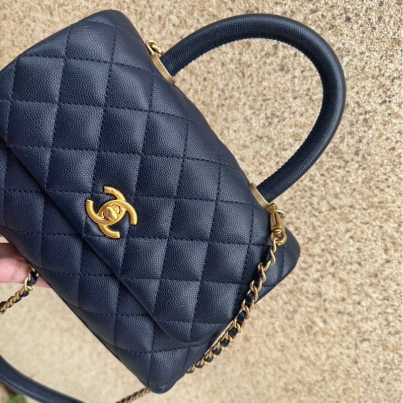 小巴黎二手名牌真品Chanel coco handle 午夜藍金釦-1