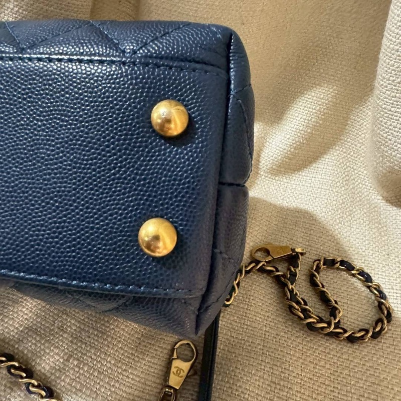 小巴黎二手名牌真品Chanel coco handle 午夜藍金釦-7