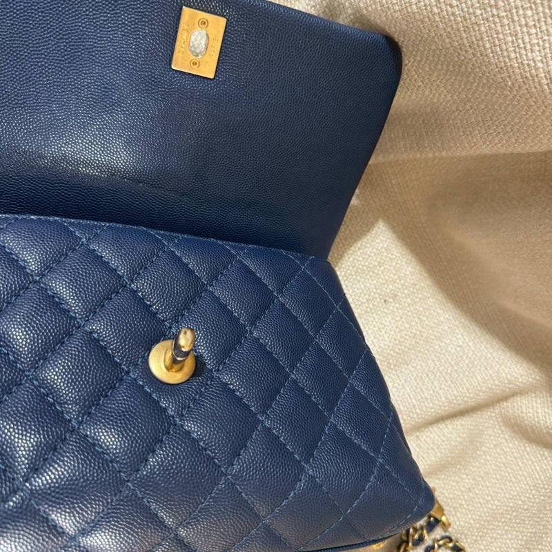 小巴黎二手名牌真品Chanel coco handle 午夜藍金釦-9