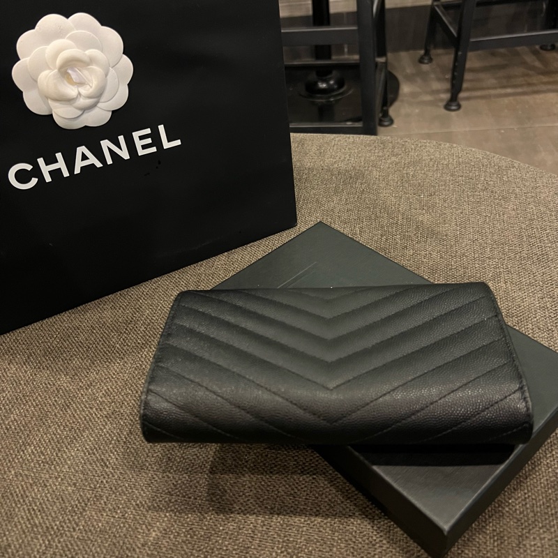 📢二手 Saint Laurent YSL黑金魚子醬掀蓋式信封長夾 正品-8