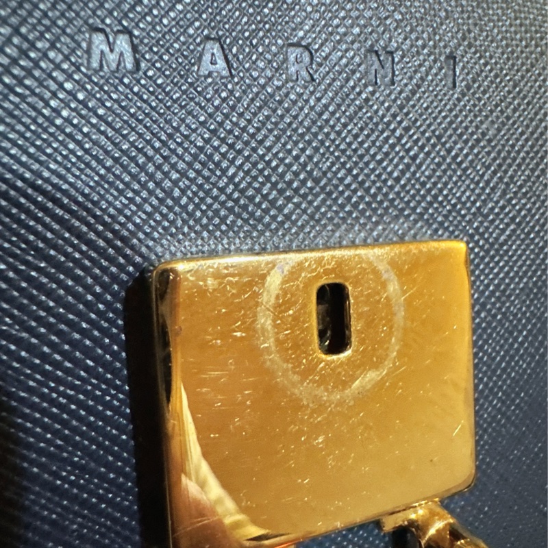 Marni Trunk 小牛皮郵差包-13