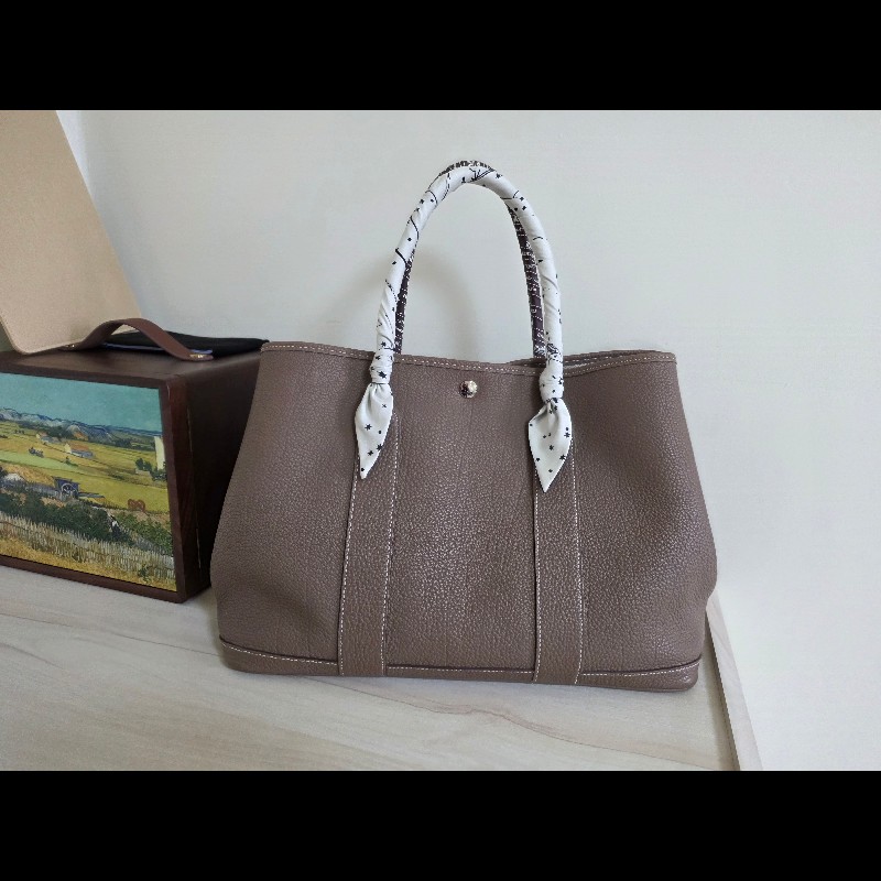 近新閒置花園包Garden Party 36 大象灰金剛色-23