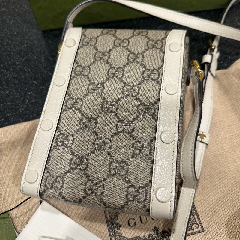 Gucci馬銜扣手機包斜背包9新-6