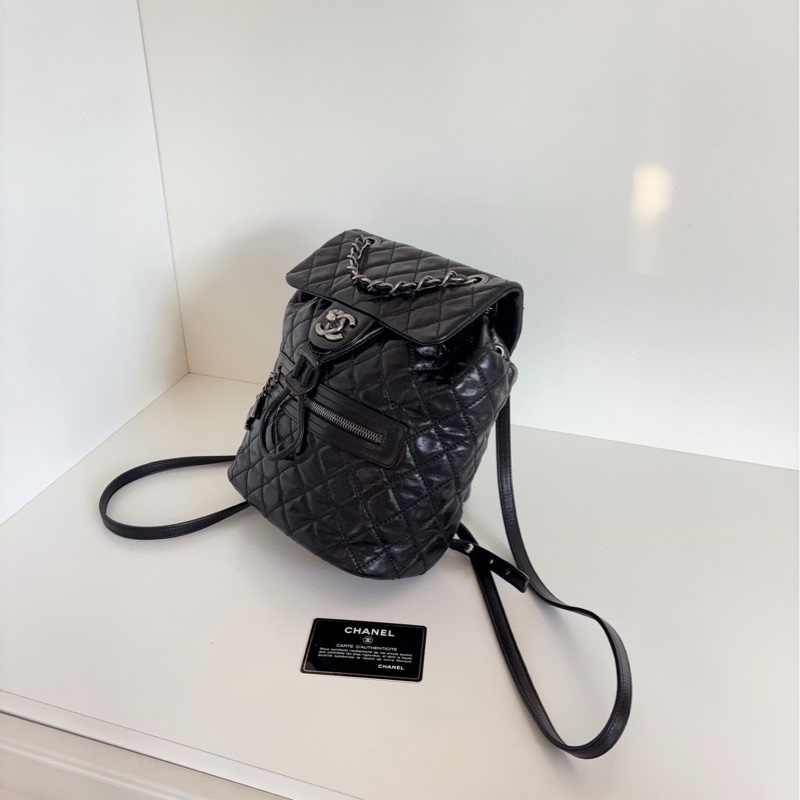 ✨Chanel 黑銀油蠟牛皮後背包 有保卡 小尺寸超可愛🖤-4
