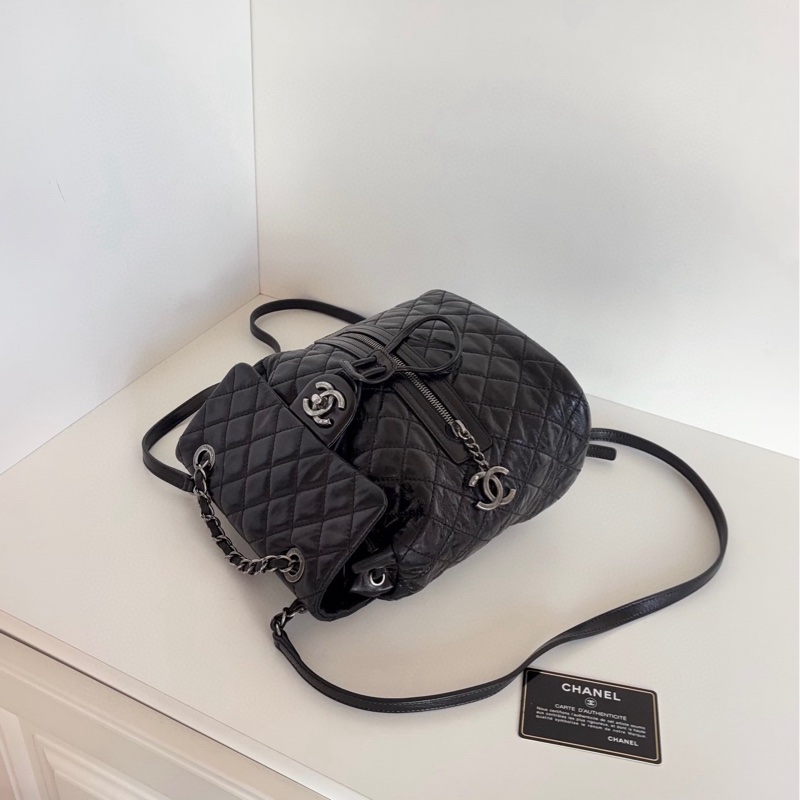 ✨Chanel 黑銀油蠟牛皮後背包 有保卡 小尺寸超可愛🖤-5