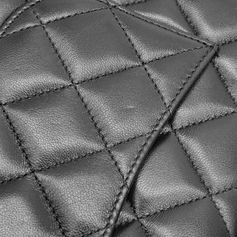 Chanel 展示品 菱格紋羊皮金球斜背包Woc(AP1450-黑)-6